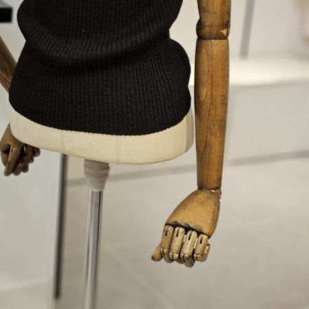 와이드 브이넥 반팔 니트