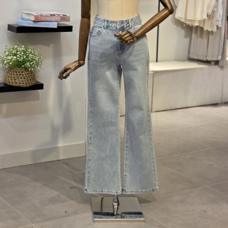 부츠컷 데님 팬츠