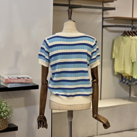 호아킨 스트라이프 니트