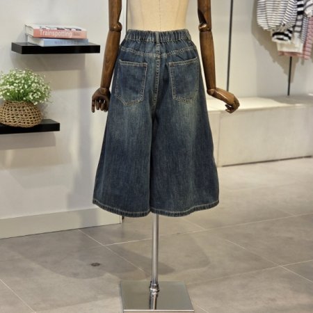 레트로 절개 하프 데님 반바지