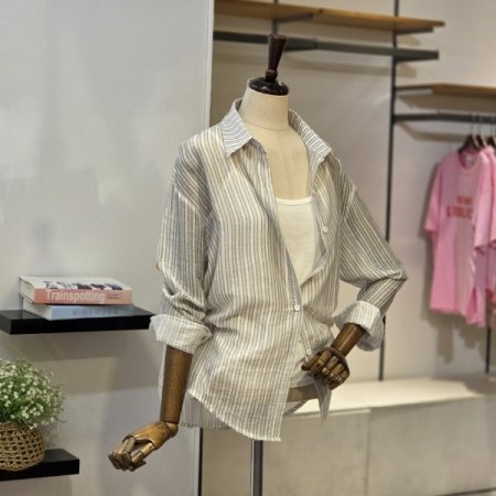 하인 줄지 블라우스