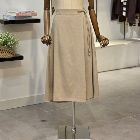 이중 끈 랩 스커트