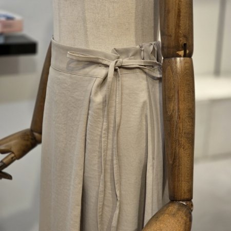 이중 끈 랩 스커트