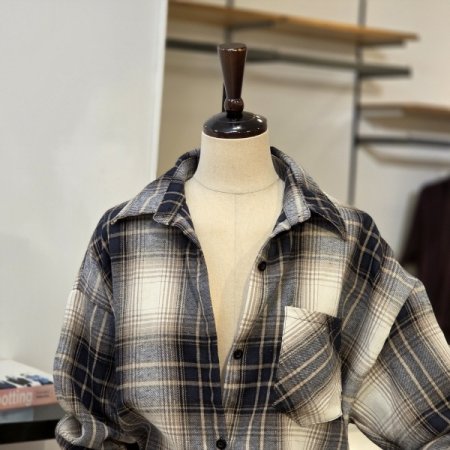 러프 체크 박시 셔츠