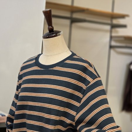 써드라인 단가라 맨투맨