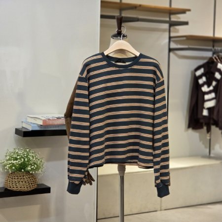 써드라인 단가라 맨투맨