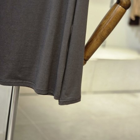 패리스 배색 모달 티셔츠