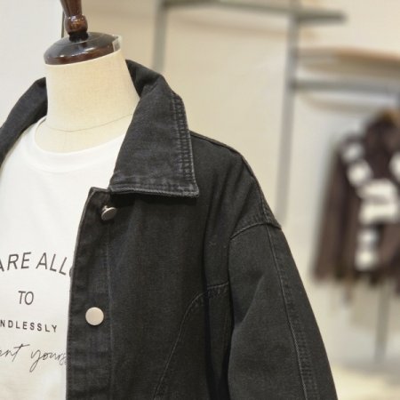 라운드절개 카라 데님자켓