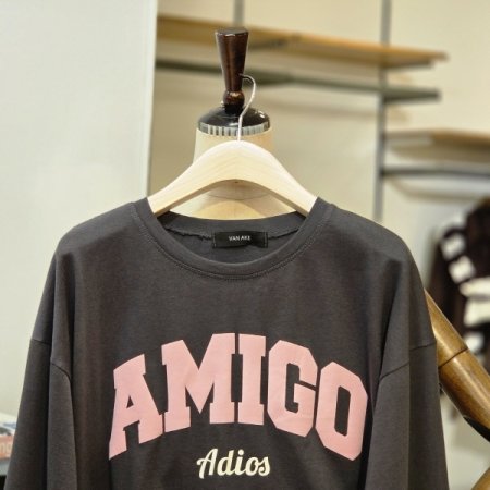 아미고 긴팔 티셔츠