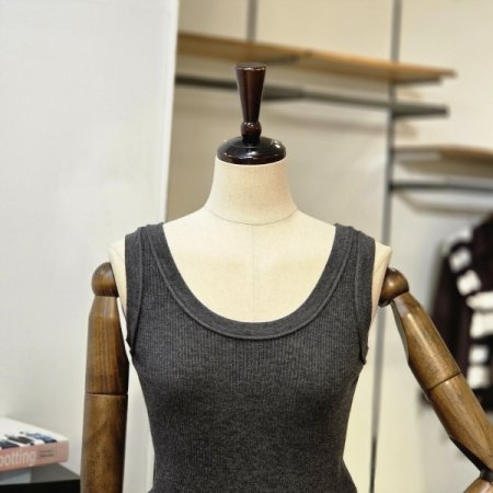 골지 기본 레이어드 탑 니트