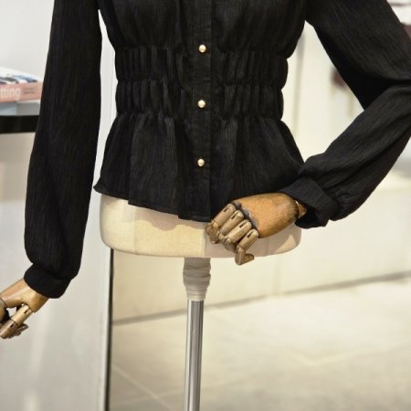 셔링 브이넥 블라우스