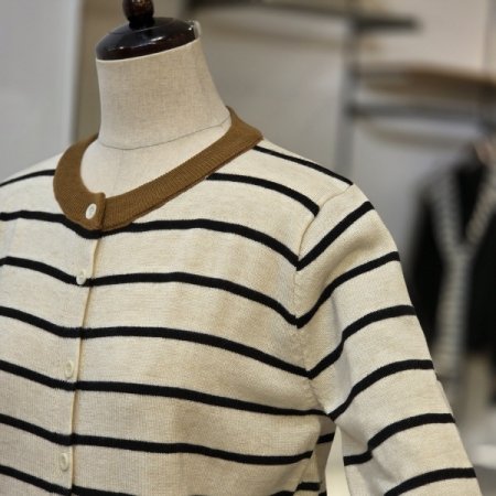 배색 라인 줄무늬 가디건