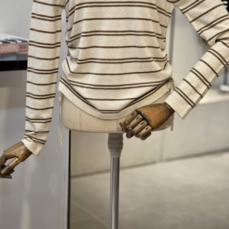 더블 단가라 셔링 니트