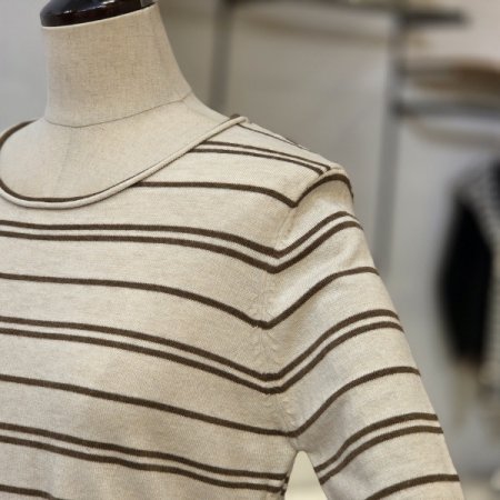 더블 단가라 셔링 니트