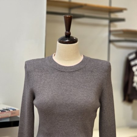 스위치 라운드 니트