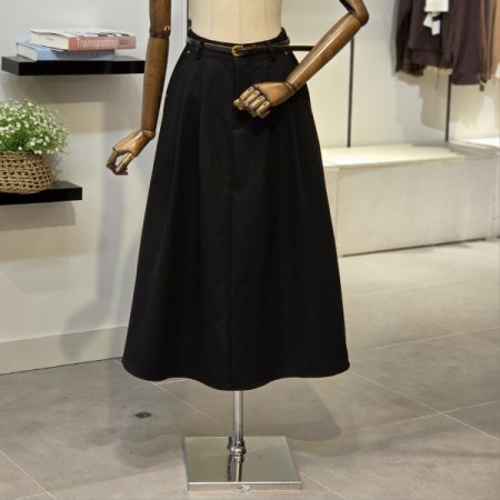 벨트 뒷밴딩 플레어 스커트