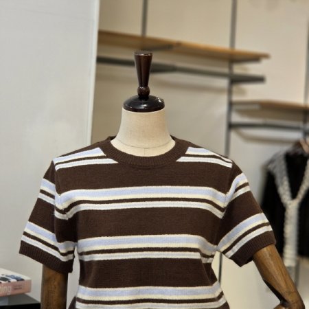 라이크 반팔 단가라 니트