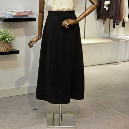 스웨이드 A라인 스커트