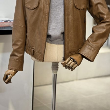 체스트 포켓 레더 자켓