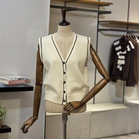 브이넥 라인 니트 조끼