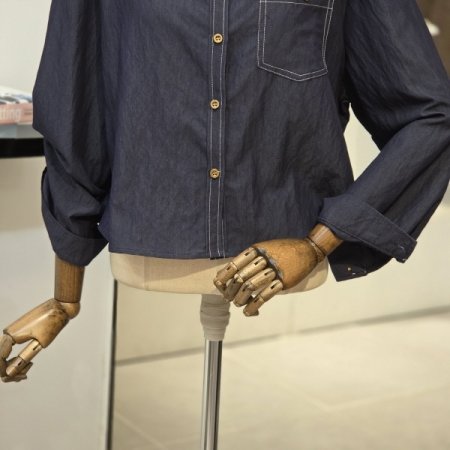 버튼 라이크 셔츠