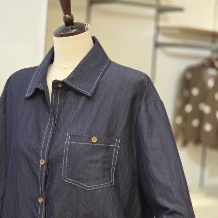 버튼 라이크 셔츠