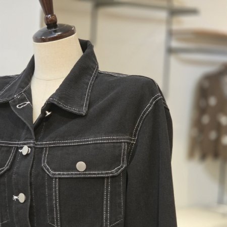 하이넥 스티치 크롭 데님 자켓