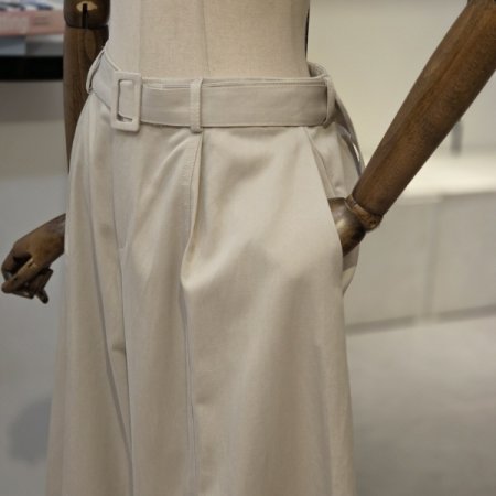 벨트 아웃 와이드 팬츠