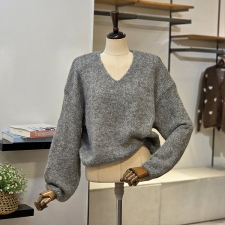 램스울 컬러 니트