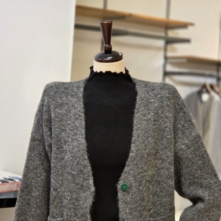 컬러 버튼 가디건