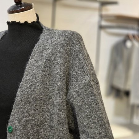 컬러 버튼 가디건