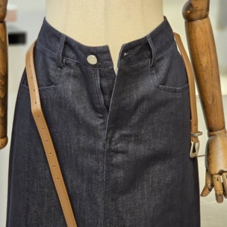 벨트 H라인 데님 스커트