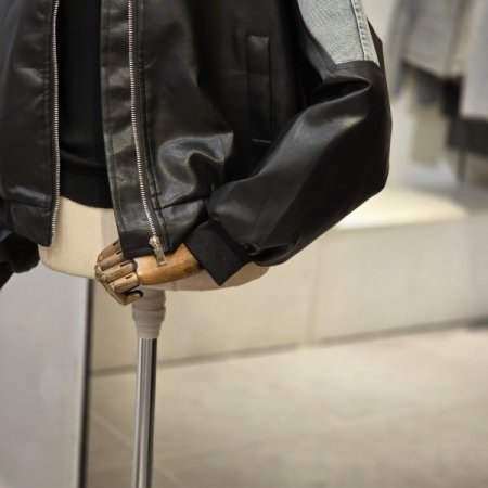 레더배색 데님 점퍼