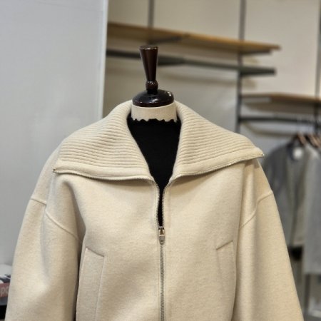 니트 카라 핸드메이드 점퍼