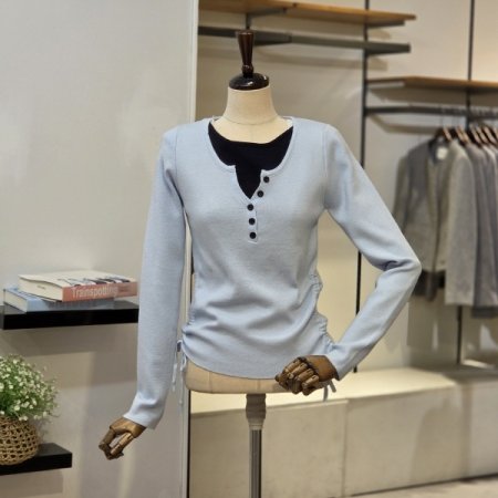 스트링 배색 라운드 니트