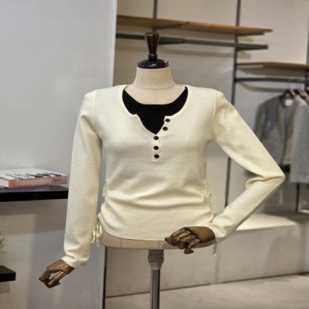 스트링 배색 라운드 니트