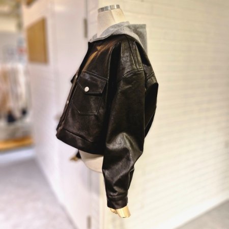 둘둘후드레더자켓