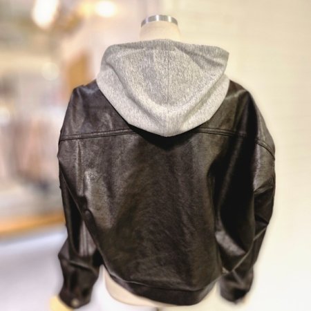 둘둘후드레더자켓