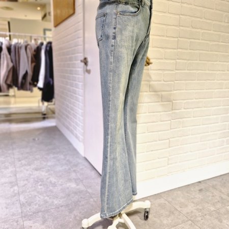 칠구데님부츠컷팬츠