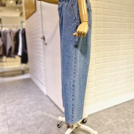 옆단추와이드팬츠