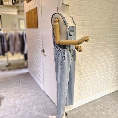 양스트링오버롤데님점프수트