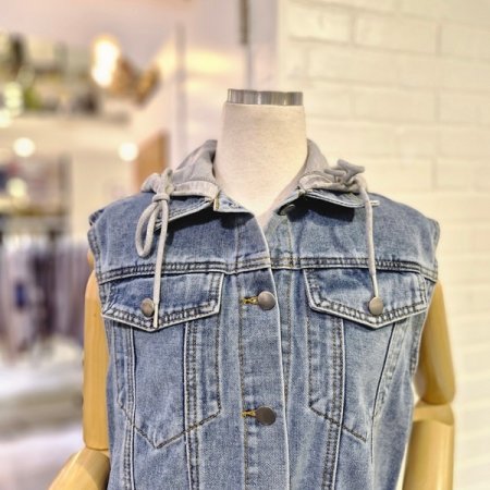 후드배색데님조끼