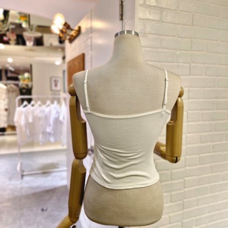 르이너탑티셔츠