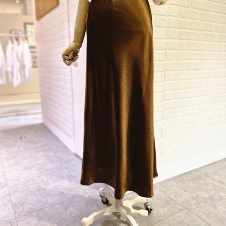 르르샤틴스커트