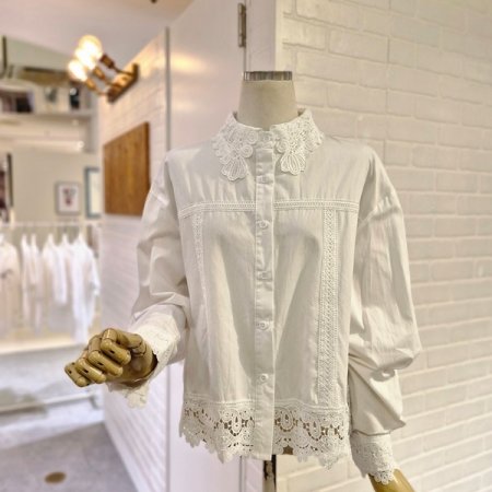 르레이스배색블라우스