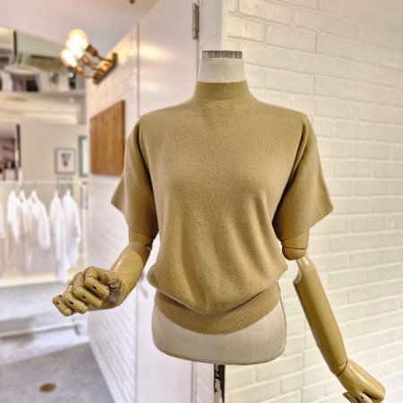 반목무절개니트