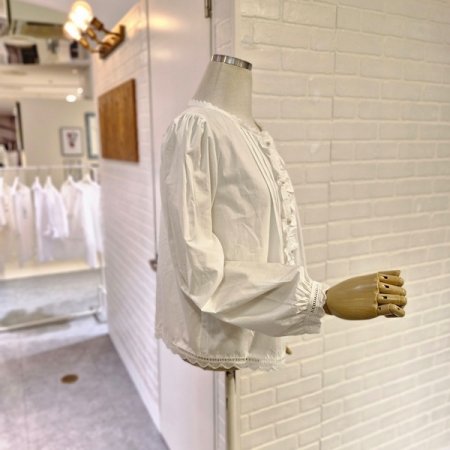 르러플단작블라우스