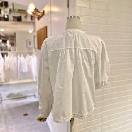 르러플단작블라우스