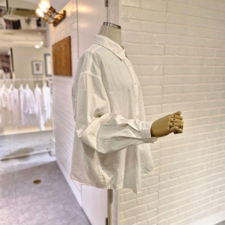 르장식레터링셔츠