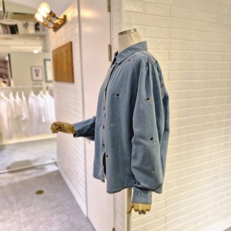 르꽃자수데님셔츠